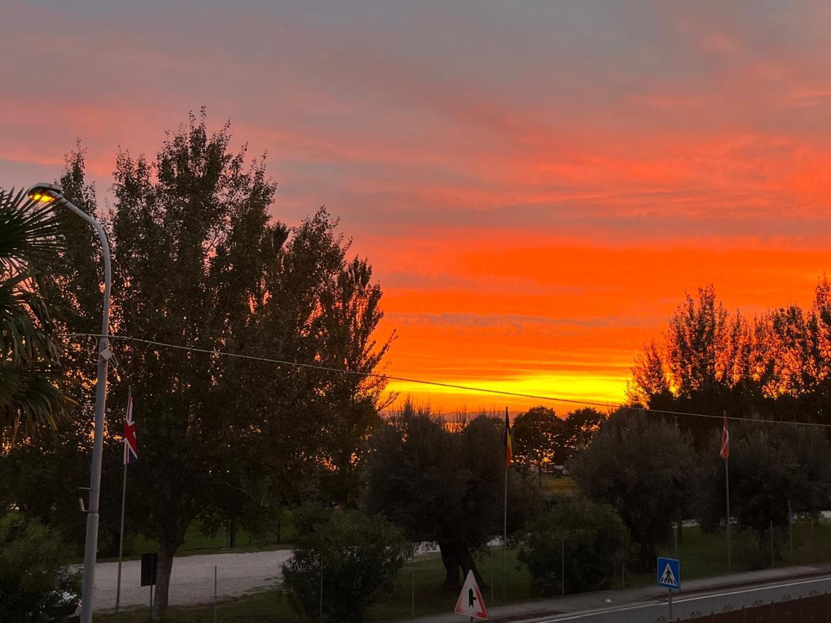 פסיניאנו סול טרסימנו Levar Del Sole מראה חיצוני תמונה